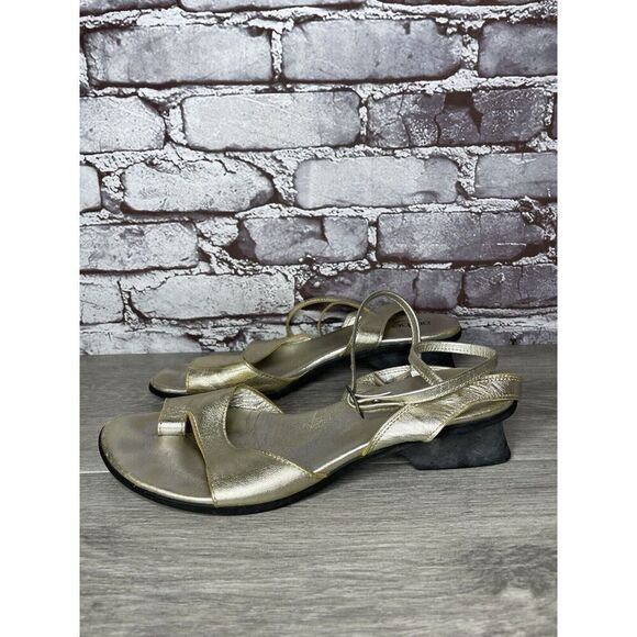 ARCHE France Gold Leather Strappy Wedge Toe Post Sandals Women Sz 41EU/10.5M US - Picture 16 of 16